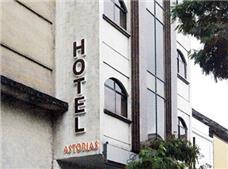 Hotel Astorias Pereira Exterior photo